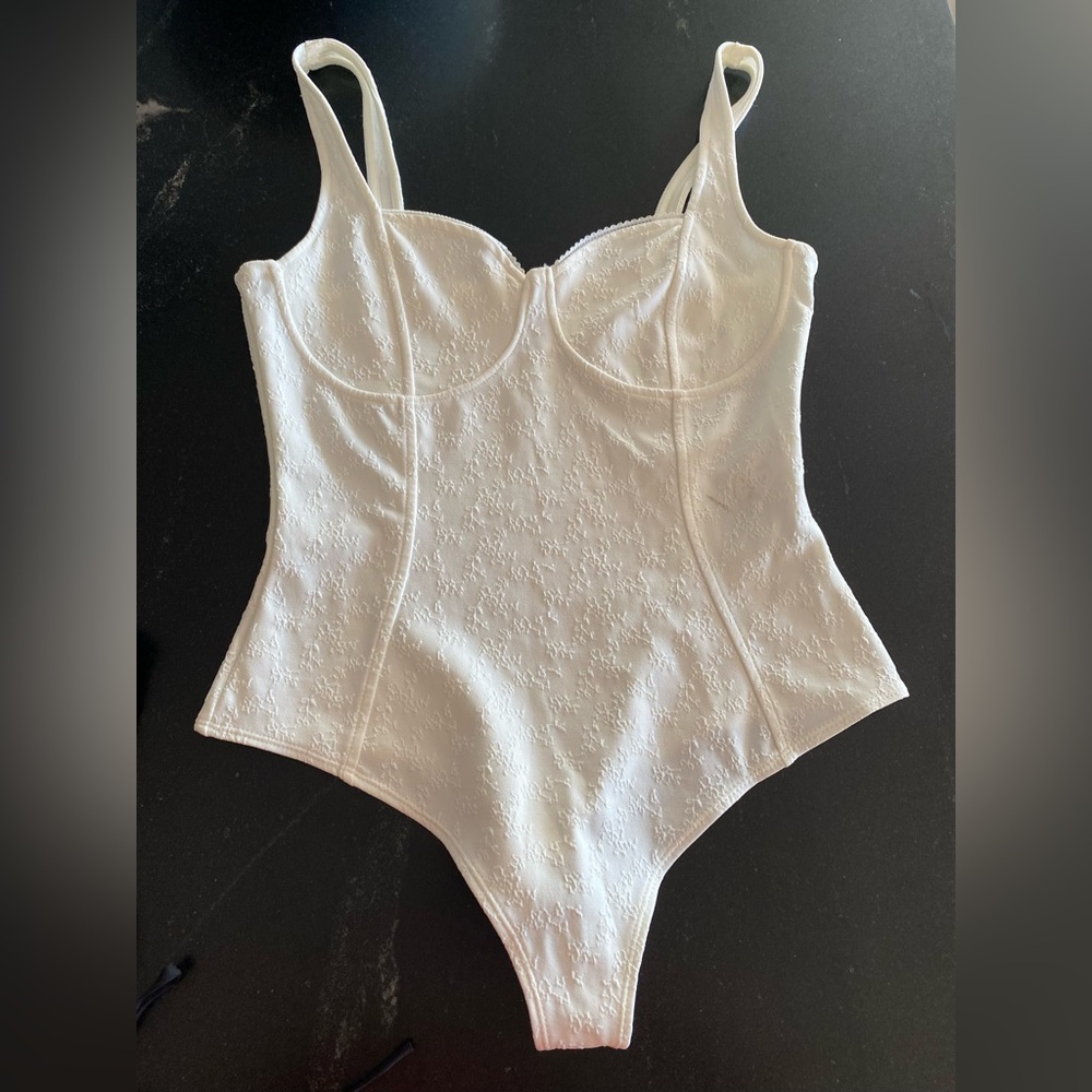 H&M White Textured Bodysuit